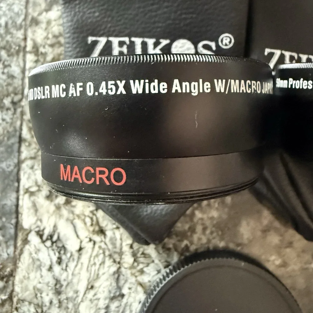 Zeikos Pro HD Telephoto (2.5x) & Wide Angle Macro (0.45x) lenses for 58mm New